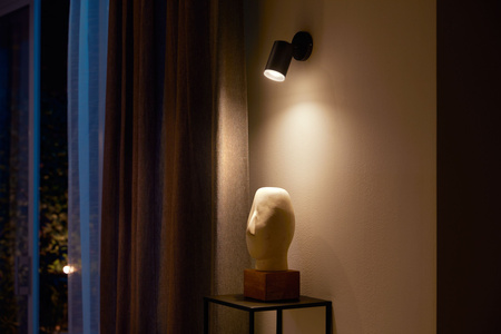 Lampa Ścienna Sufitowa LED Reflektor 4.2W 400lm IP20 White and Color Ambiance RGB + TW Biała Inteligentna SMART Zigbee Bluetooth Fugato Philips HUE