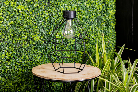 Lampa Solarna LED Zewnętrzna Ogrodowa Stojąca Wisząca Latarenka 3000K IP44 25cm Czujnik Zmierzchu