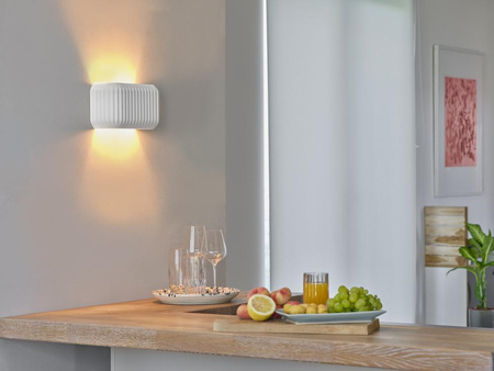 Lampa Ścienna Dekoracyjna Kinkiet Oprawa Natynkowa E27 Biały Decor Ledvance