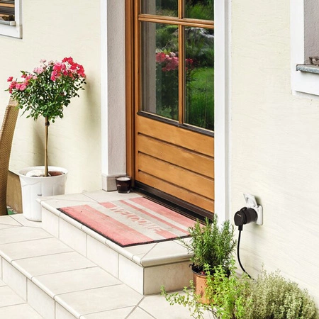 Inteligentne Gniazdko Sieciowe Zewnętrzne 	230V SMART+ WIFI COMPACT OUTDOOR PLUG EU LEDVANCE