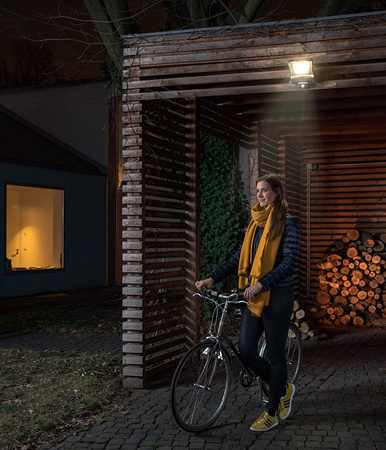 Naświetlacz LED Reflektor Zewnętrzny Lampa 10W 800lm 3000K IP44 Biały Z Czujnikiem Ruchu i Zmierzchu Endura Ledvance