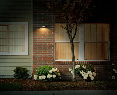 Kinkiet Ogrodowy Lampa Elewacyjna Zewnętrzna LED z Czujnikiem Ruchu i Zmierzchu 1.7W 120lm 3000K Ciepła Szary IP44 Endura Osram