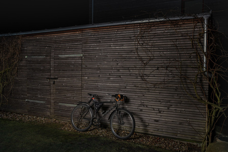 Naświetlacz LED Reflektor Zewnętrzny Lampa 8W 750lm 4000K IP55 Biały Z Czujnikiem Ruchu i Zmierzchu Endura Ledvance