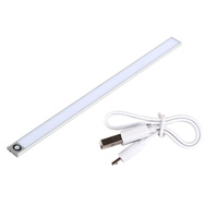 Lampka Podszafkowa LED Listwa Meblowa Samoprzylepna 2W 4500K 40cm z Czujnikiem Ruchu Srebrna